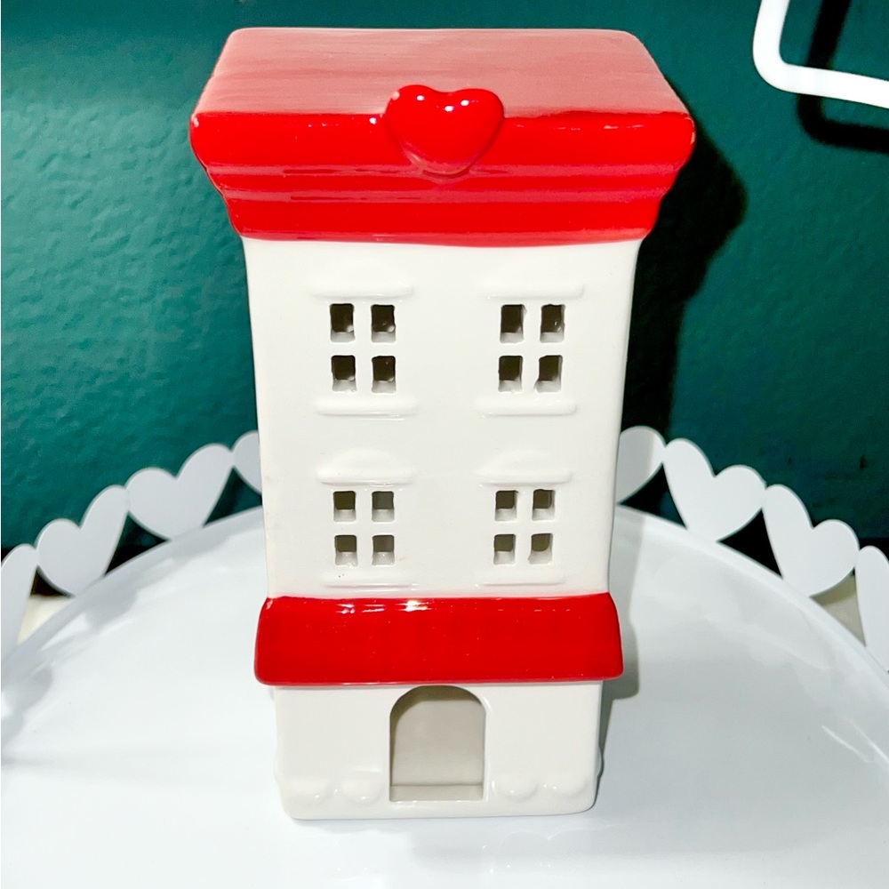 Target Spritz Valentines 2024 Red and White House